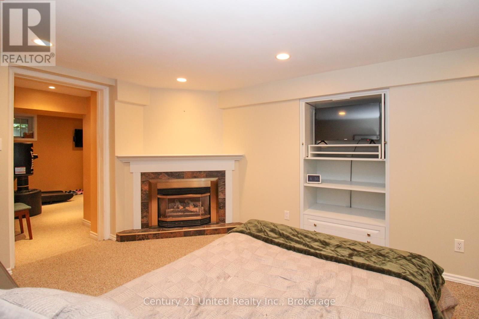 566 Waterford Street, Peterborough (Town Ward 3), Ontario  K9H 3K6 - Photo 40 - X13247844