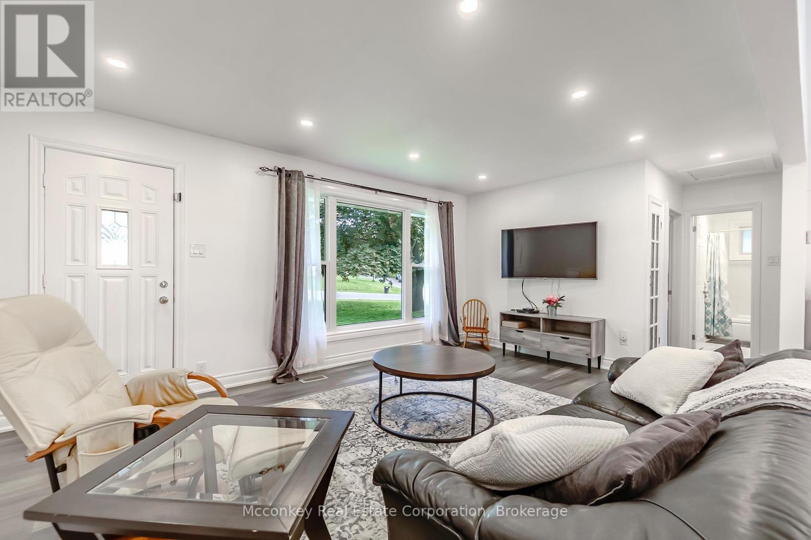308 Collison Avenue, Peterborough (Ashburnham Ward 4), Ontario  K9J 1A6 - Photo 12 - X13248830