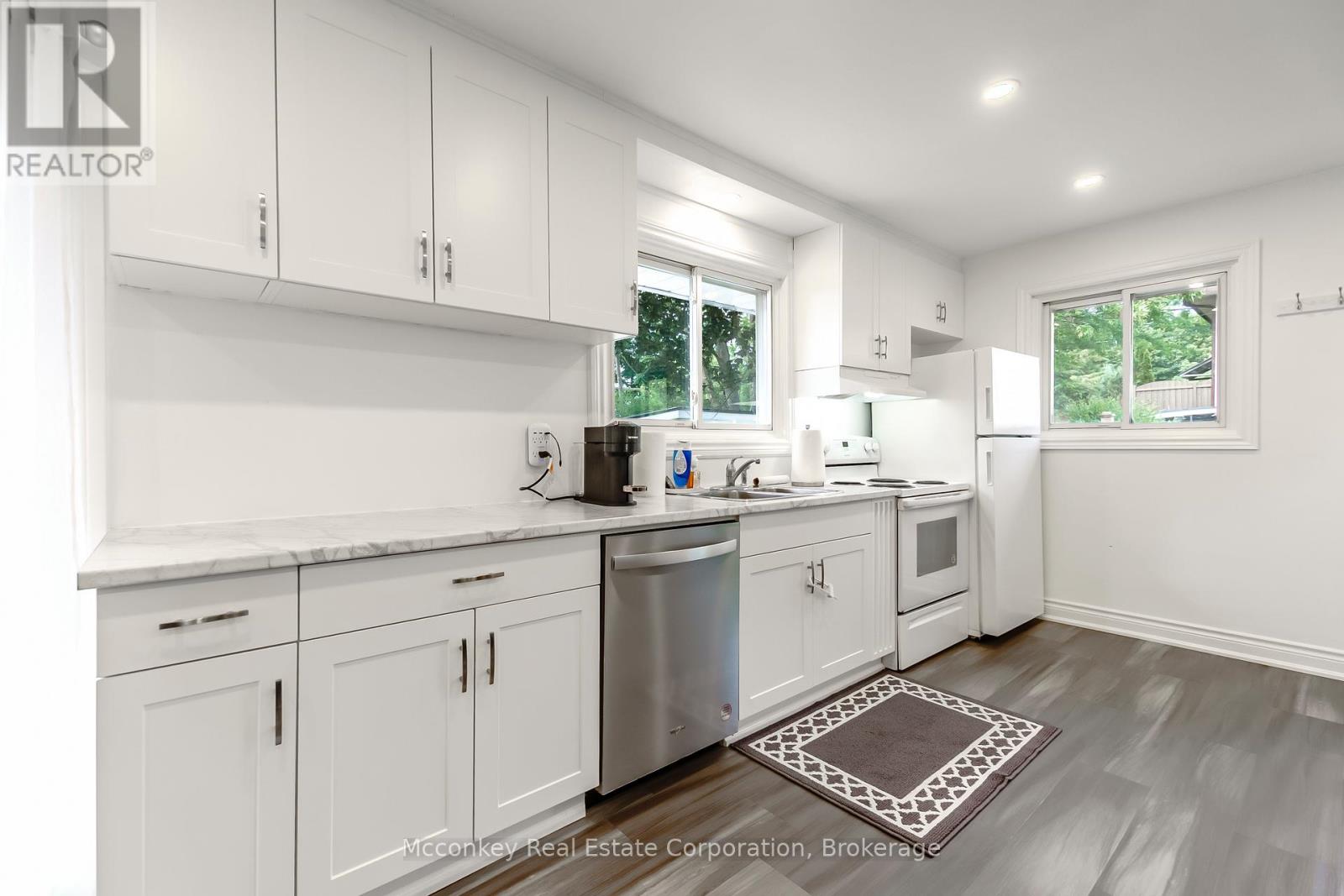 308 Collison Avenue, Peterborough (Ashburnham Ward 4), Ontario  K9J 1A6 - Photo 15 - X13248830