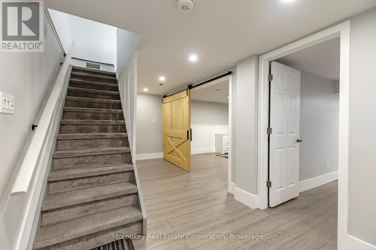 308 Collison Avenue, Peterborough (Ashburnham Ward 4), Ontario  K9J 1A6 - Photo 36 - X13248830