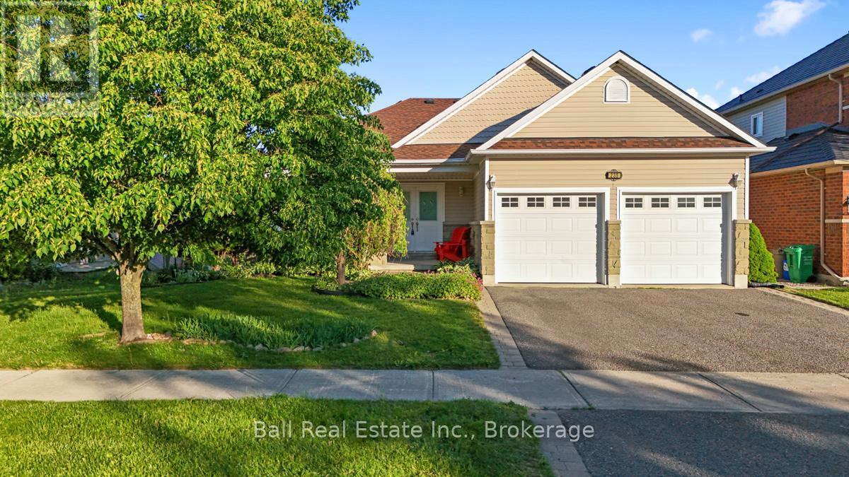235 Evans Drive, Peterborough (Northcrest Ward 5), Ontario  K9H 7S6 - Photo 2 - X13249046