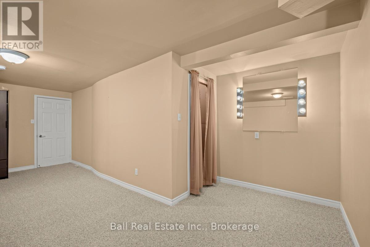 235 Evans Drive, Peterborough (Northcrest Ward 5), Ontario  K9H 7S6 - Photo 35 - X13249046