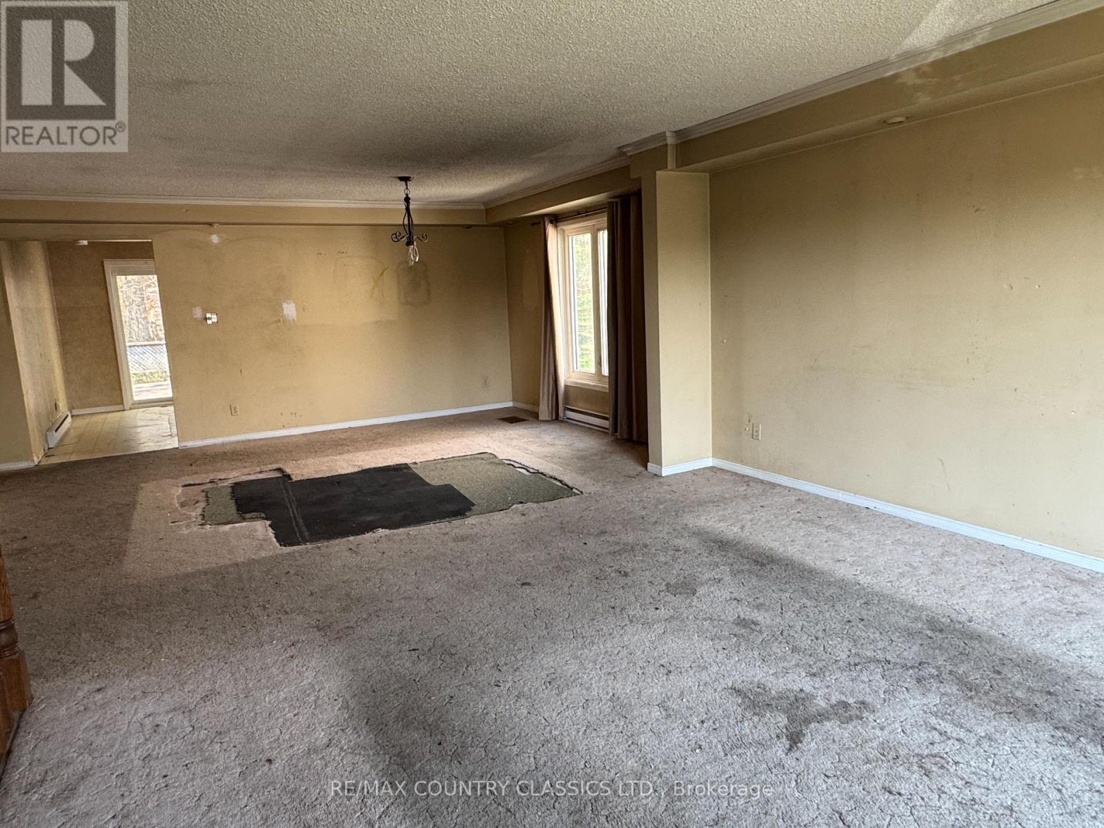16 Maple Street, Bancroft (Bancroft Ward), Ontario  K0L 1C0 - Photo 10 - X13249184