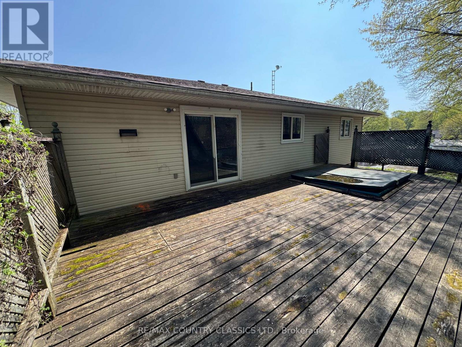 16 Maple Street, Bancroft (Bancroft Ward), Ontario  K0L 1C0 - Photo 29 - X13249184