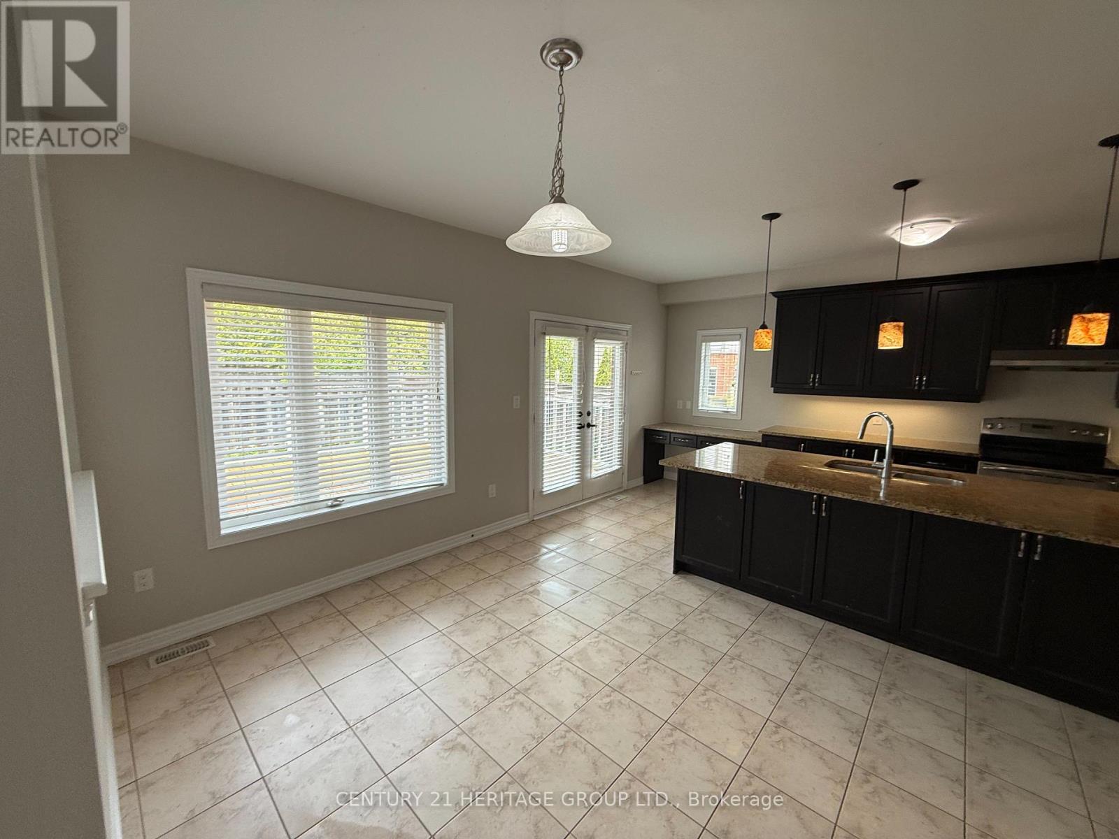 320 Shipway Avenue, Clarington (Newcastle), Ontario  L1B 0C1 - Photo 15 - E13248886