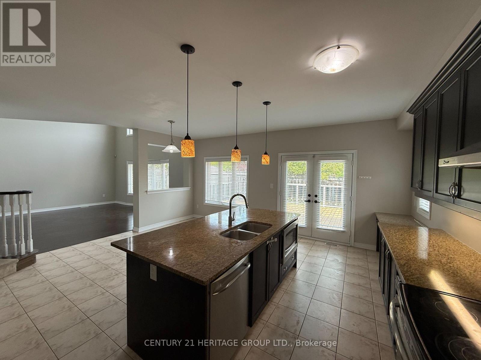 320 Shipway Avenue, Clarington (Newcastle), Ontario  L1B 0C1 - Photo 17 - E13248886