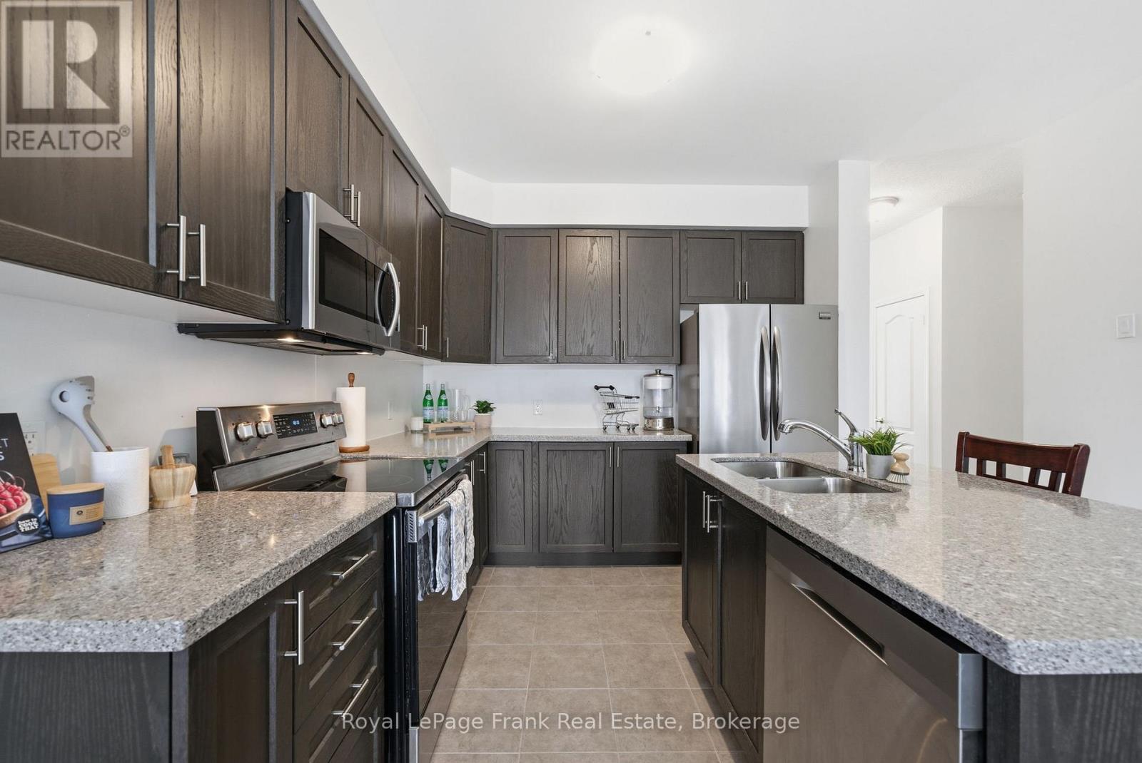 56 Deacon Crescent, Kawartha Lakes (Lindsay), Ontario  K9V 0L5 - Photo 16 - X13249764