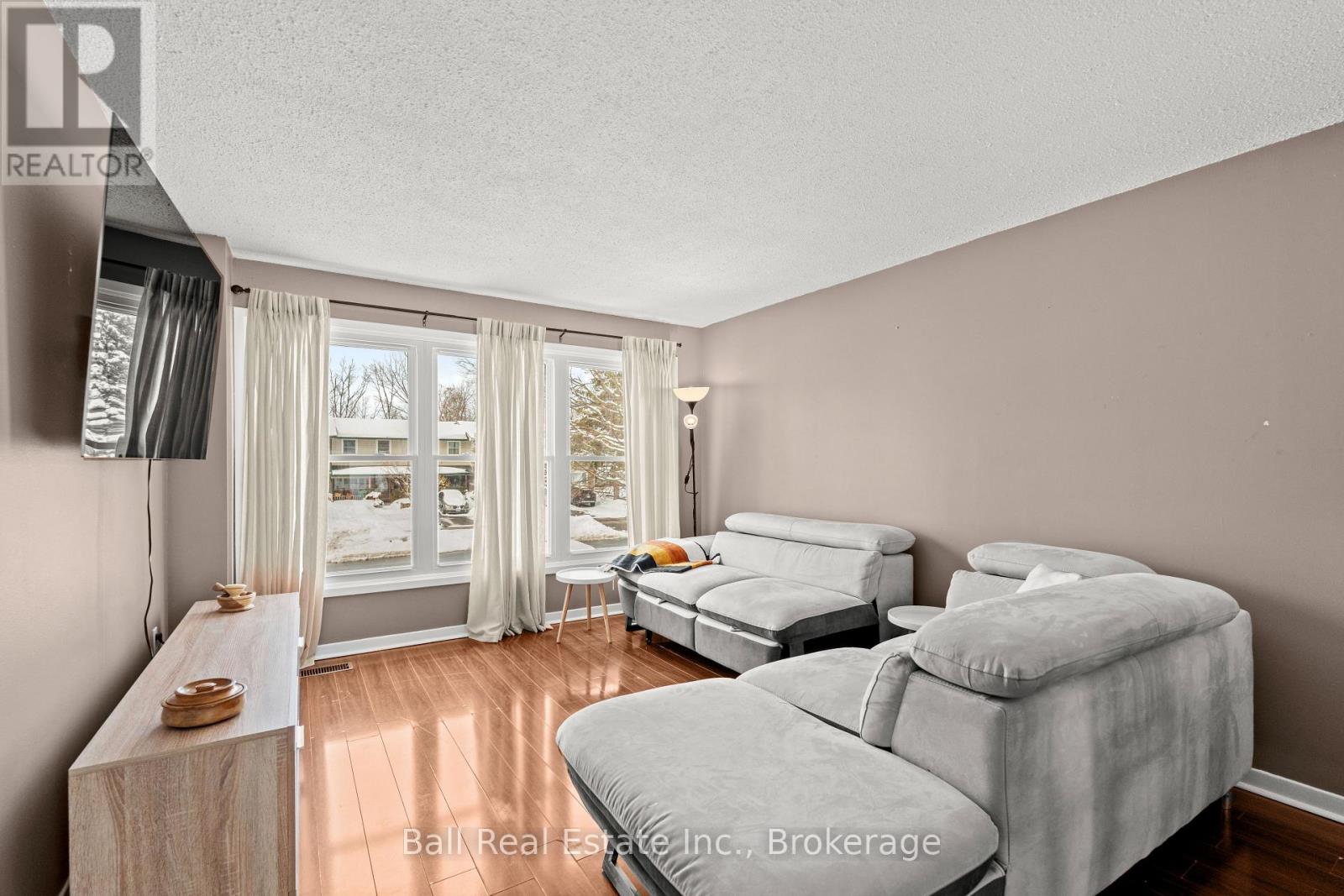 2048 Walker Avenue, Peterborough (Ashburnham Ward 4), Ontario  K9L 1S1 - Photo 18 - X13250156