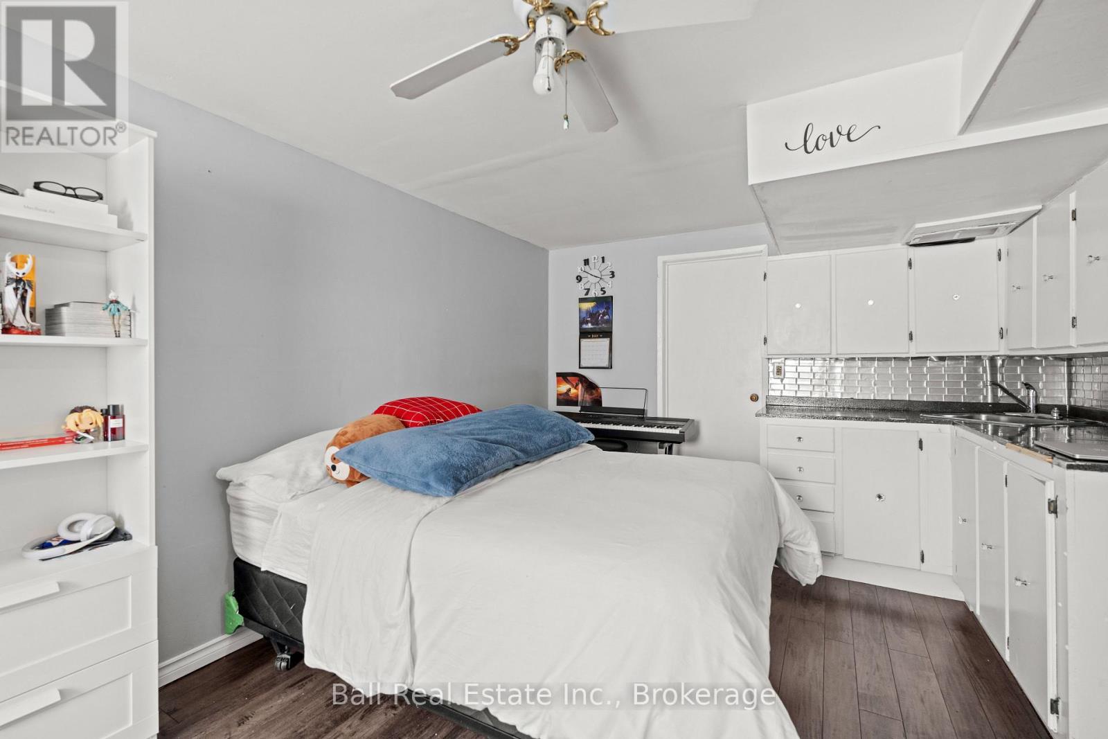 2048 Walker Avenue, Peterborough (Ashburnham Ward 4), Ontario  K9L 1S1 - Photo 31 - X13250156