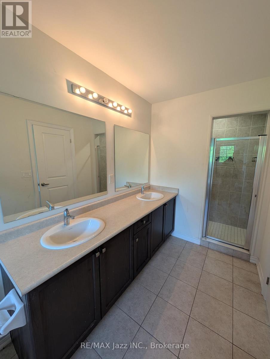 41 Aldridge Lane, Clarington (Newcastle), Ontario  L1B 0V6 - Photo 15 - E13258026