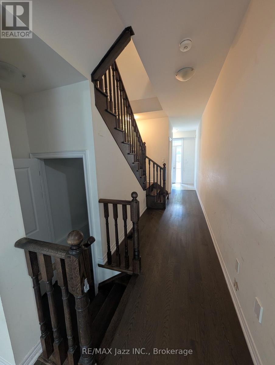 41 Aldridge Lane, Clarington (Newcastle), Ontario  L1B 0V6 - Photo 4 - E13258026