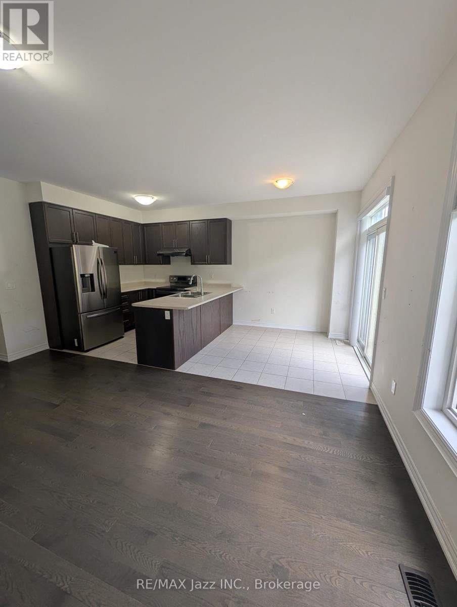 41 Aldridge Lane, Clarington (Newcastle), Ontario  L1B 0V6 - Photo 9 - E13258026