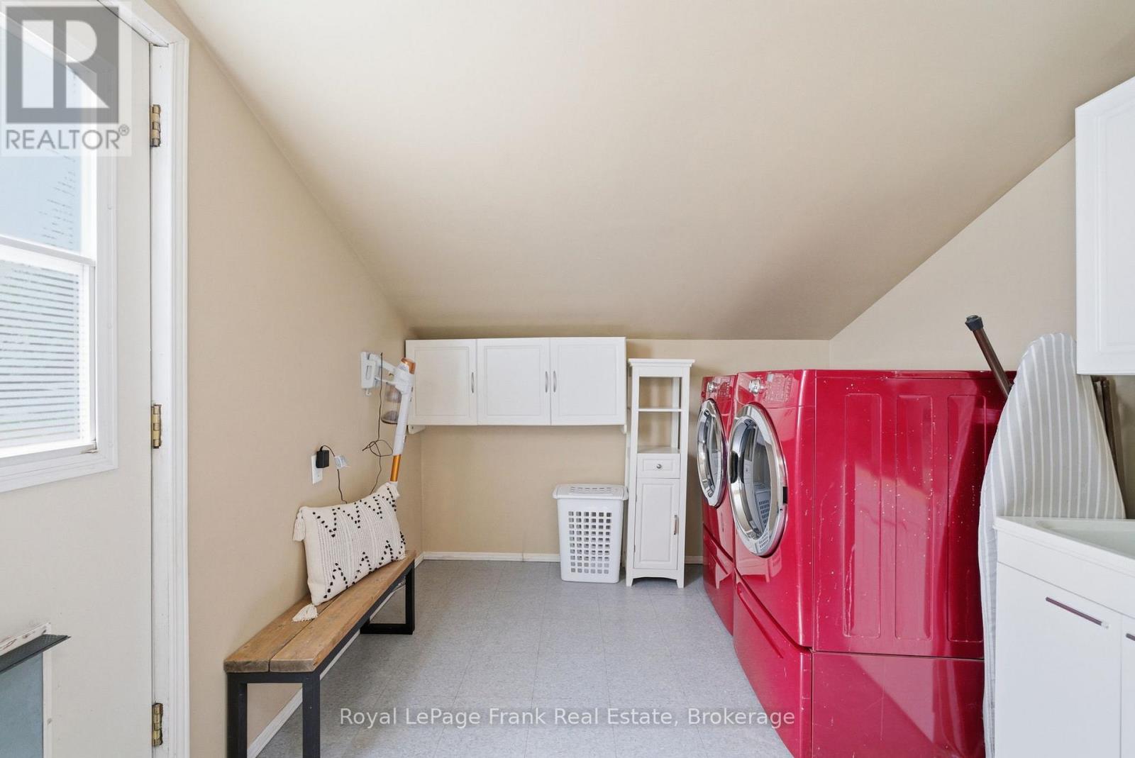 46 Durham Street E, Kawartha Lakes (Lindsay), Ontario  K9V 1X1 - Photo 35 - X13260088