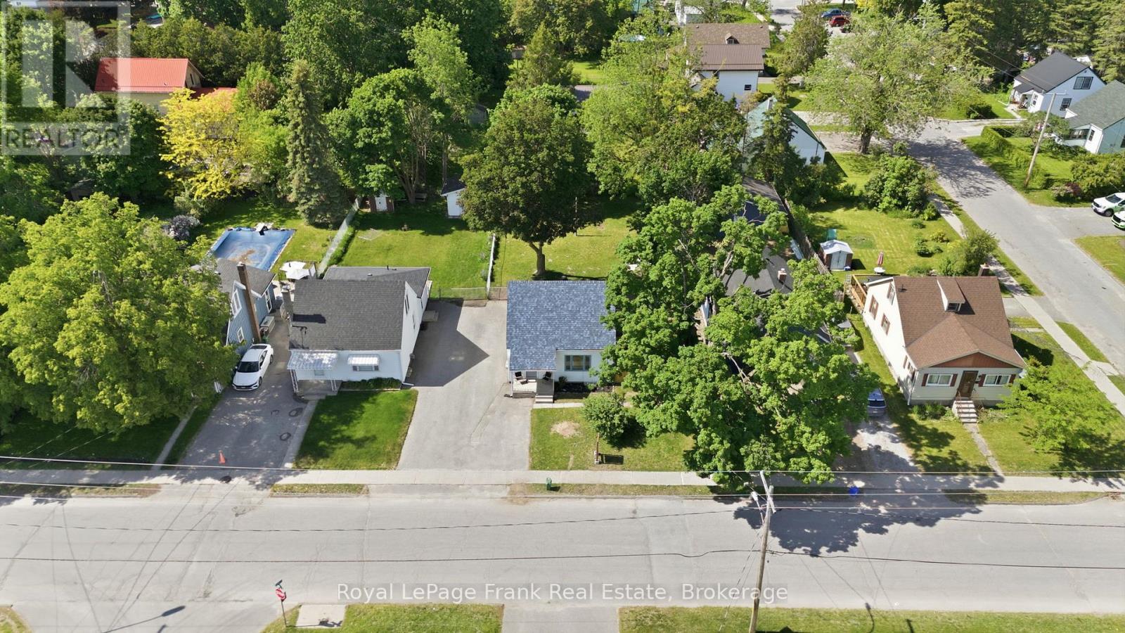 46 Durham Street E, Kawartha Lakes (Lindsay), Ontario  K9V 1X1 - Photo 5 - X13260088