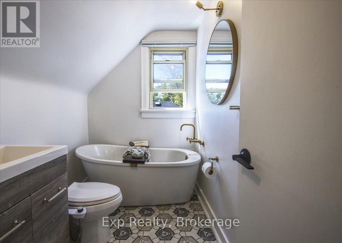 508 Cordach Crescent, Peterborough (Town Ward 3), Ontario  K9H 3A5 - Photo 17 - X13410108