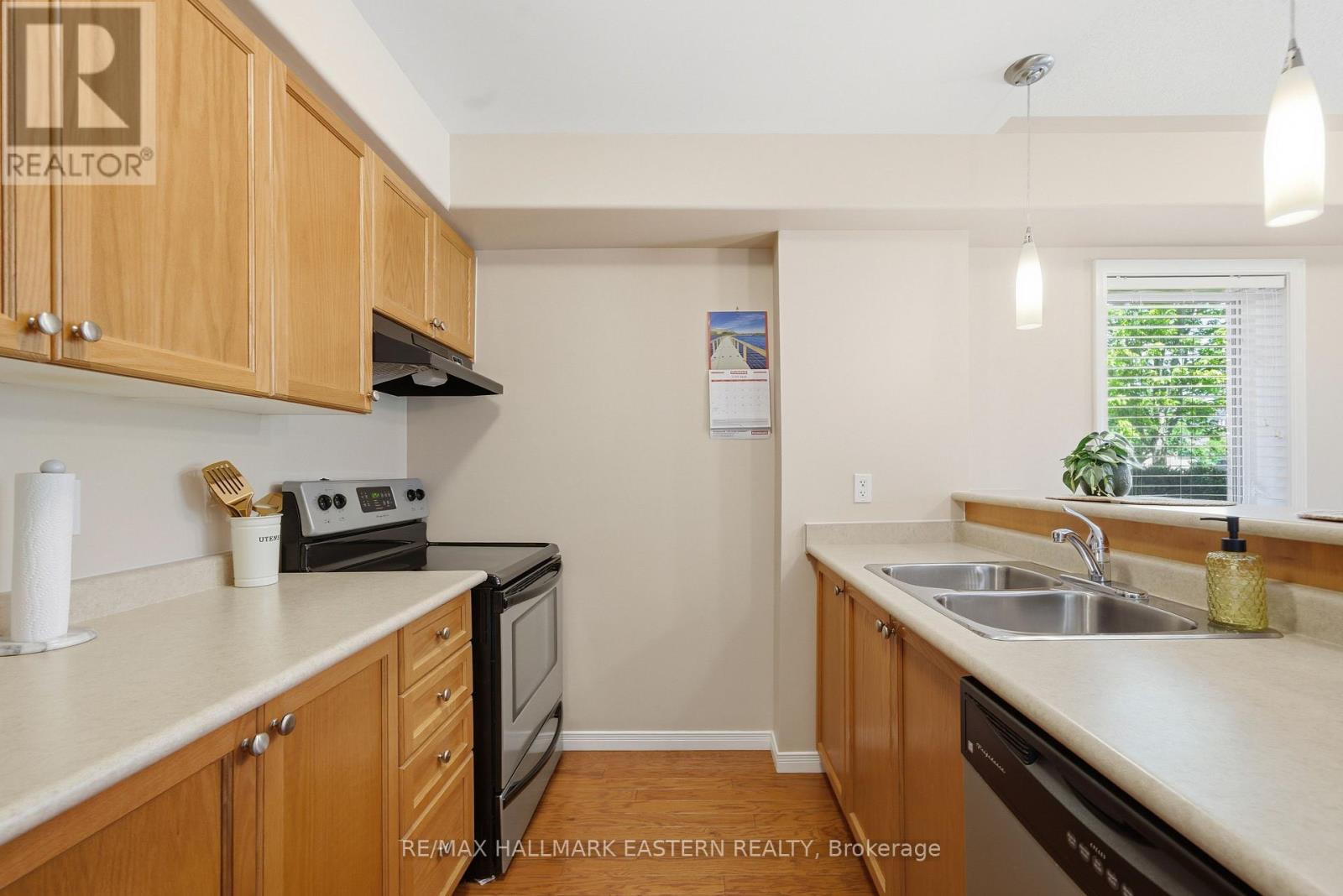 101 - 300 Spillsbury Drive, Peterborough (Otonabee Ward 1), Ontario  K9K 0B4 - Photo 11 - X13411810