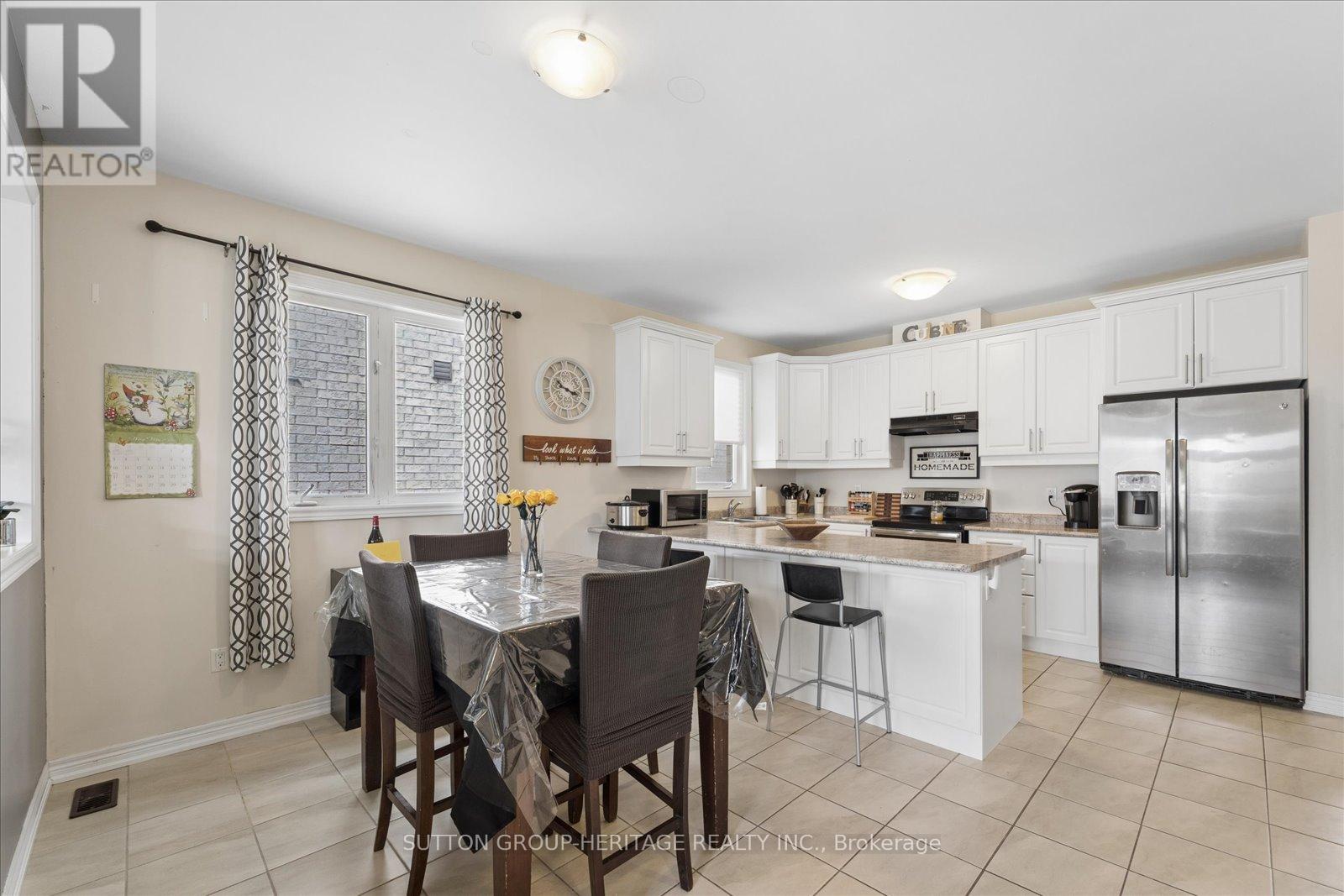 64 Pedwell Street, Clarington (Newcastle), Ontario  L1B 0E1 - Photo 11 - E13412654