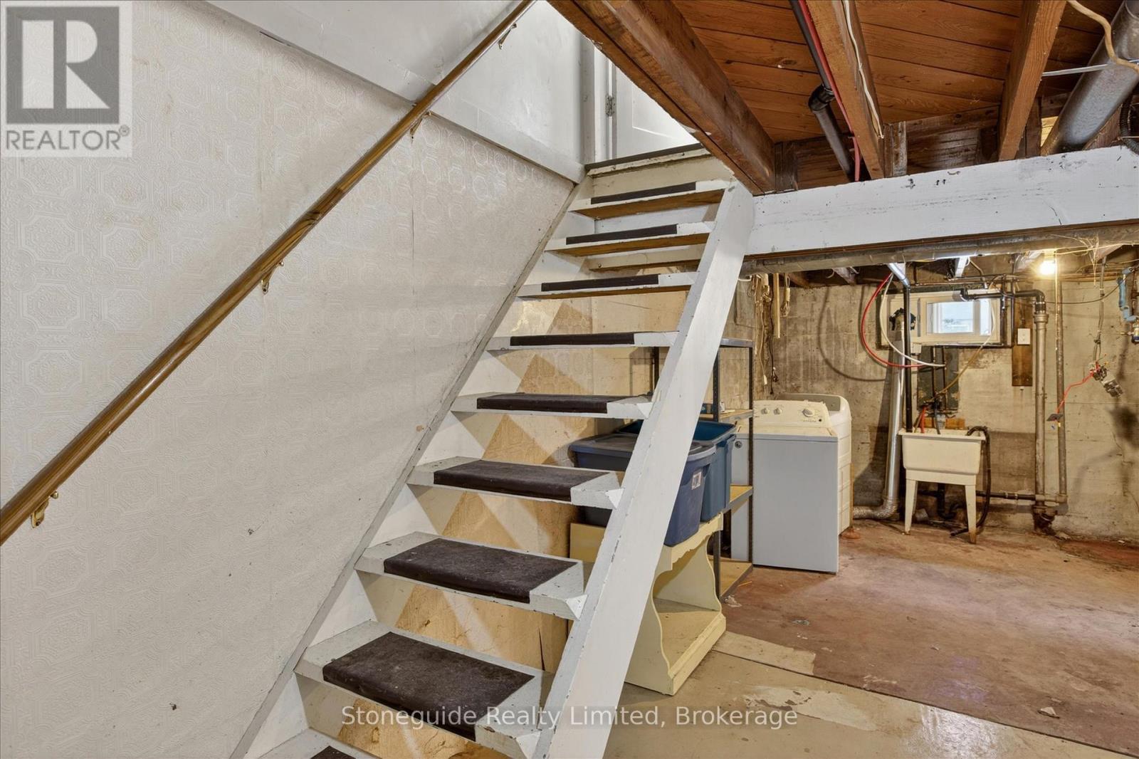 534 Douglas Avenue, Peterborough (Town Ward 3), Ontario  K9J 4L1 - Photo 29 - X13412998