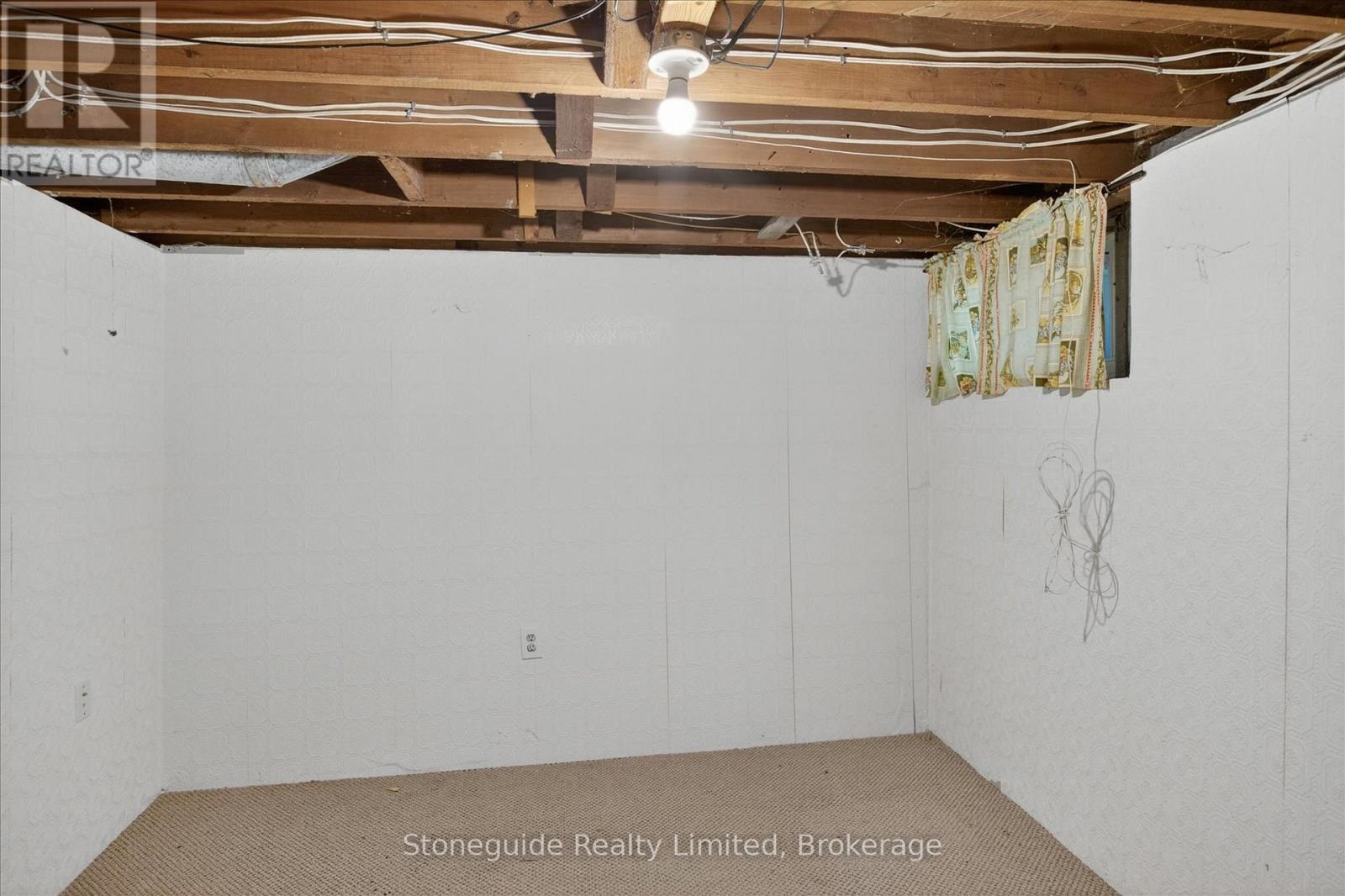 534 Douglas Avenue, Peterborough (Town Ward 3), Ontario  K9J 4L1 - Photo 32 - X13412998