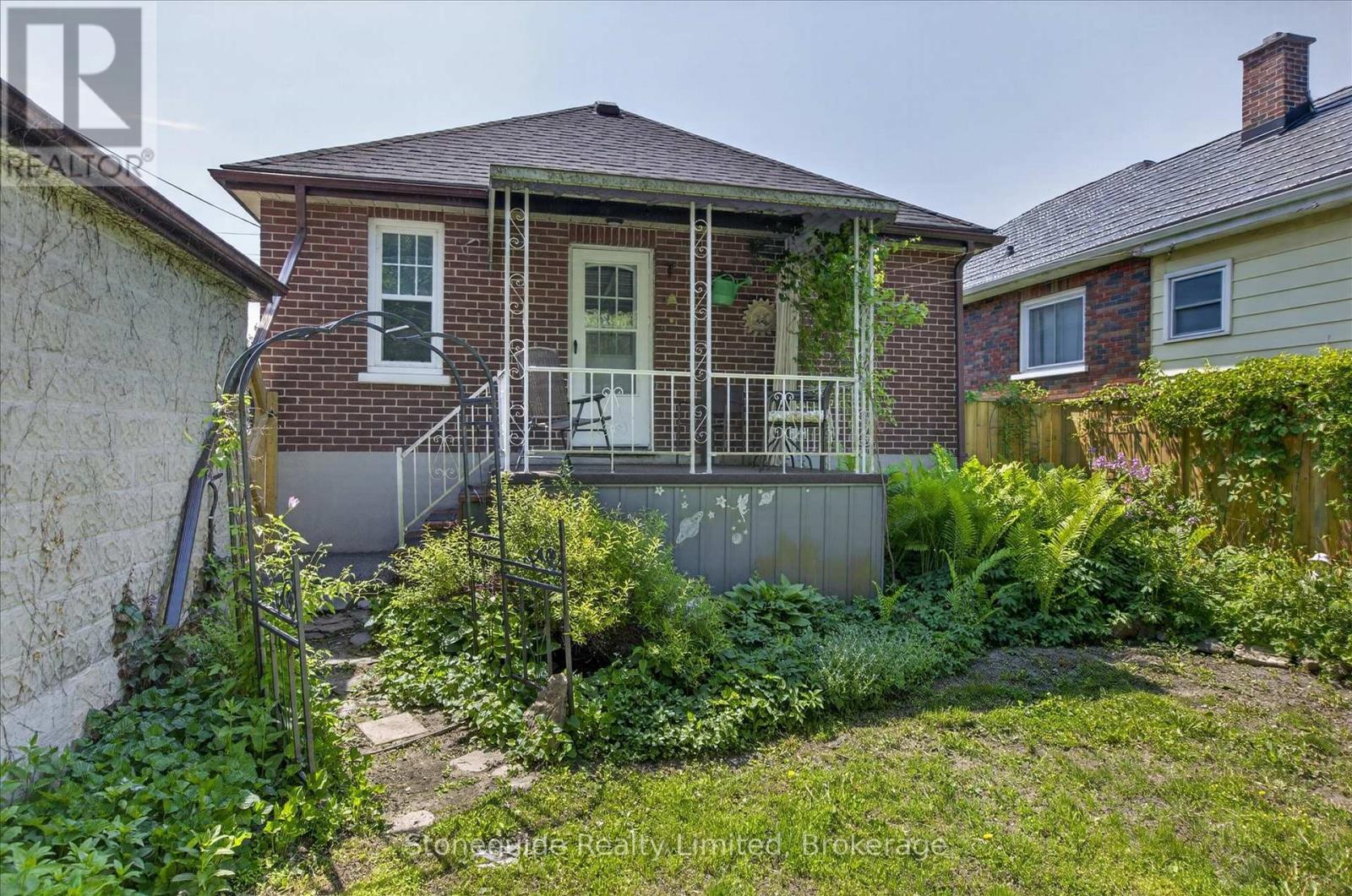 534 Douglas Avenue, Peterborough (Town Ward 3), Ontario  K9J 4L1 - Photo 40 - X13412998
