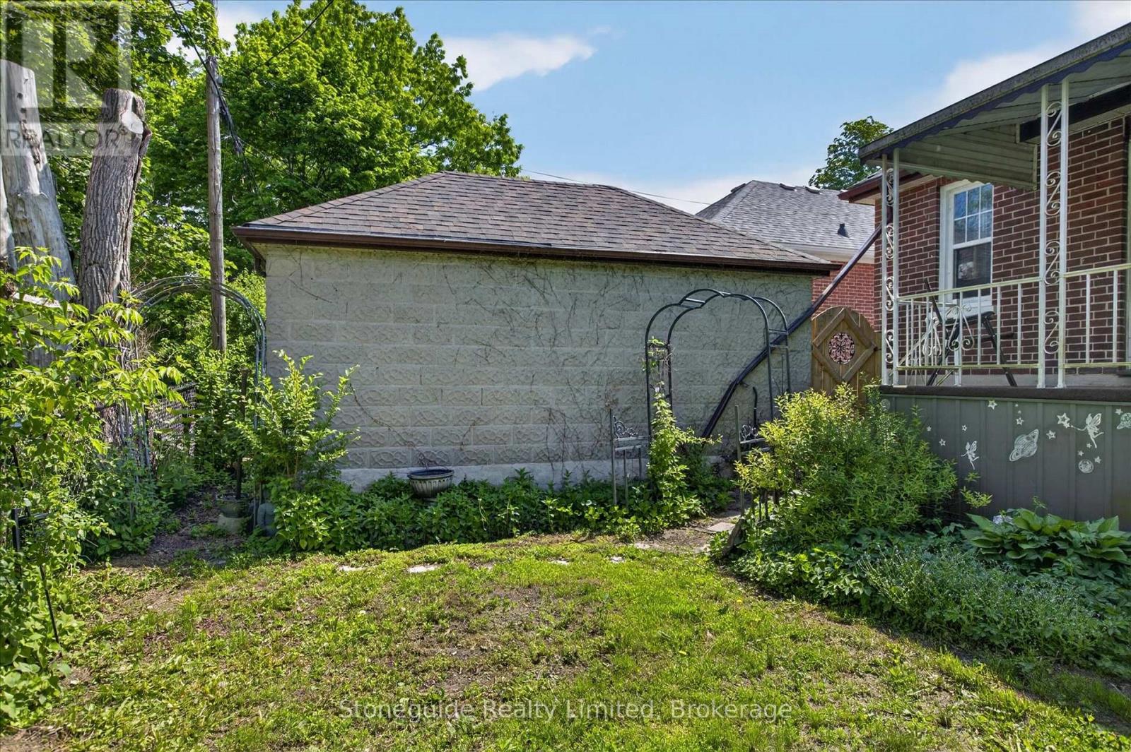 534 Douglas Avenue, Peterborough (Town Ward 3), Ontario  K9J 4L1 - Photo 43 - X13412998