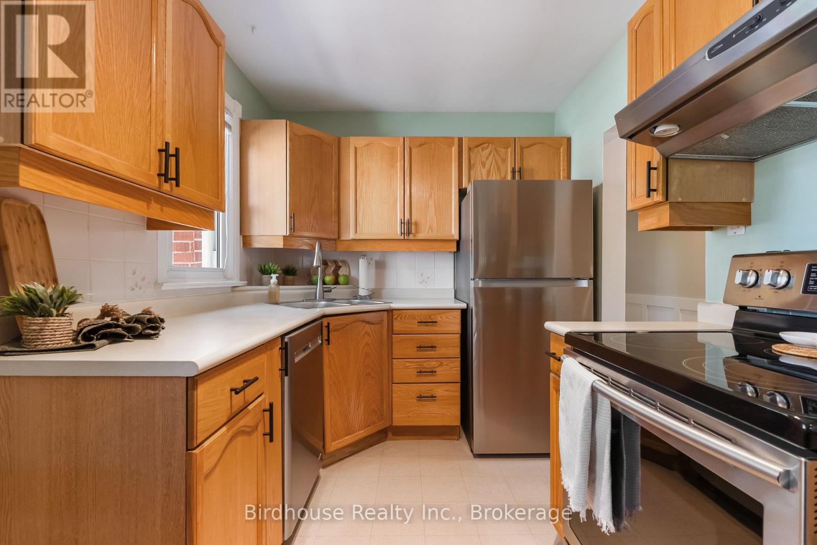 60 St David Street, Kawartha Lakes (Lindsay), Ontario  K9V 1N6 - Photo 13 - X13413194