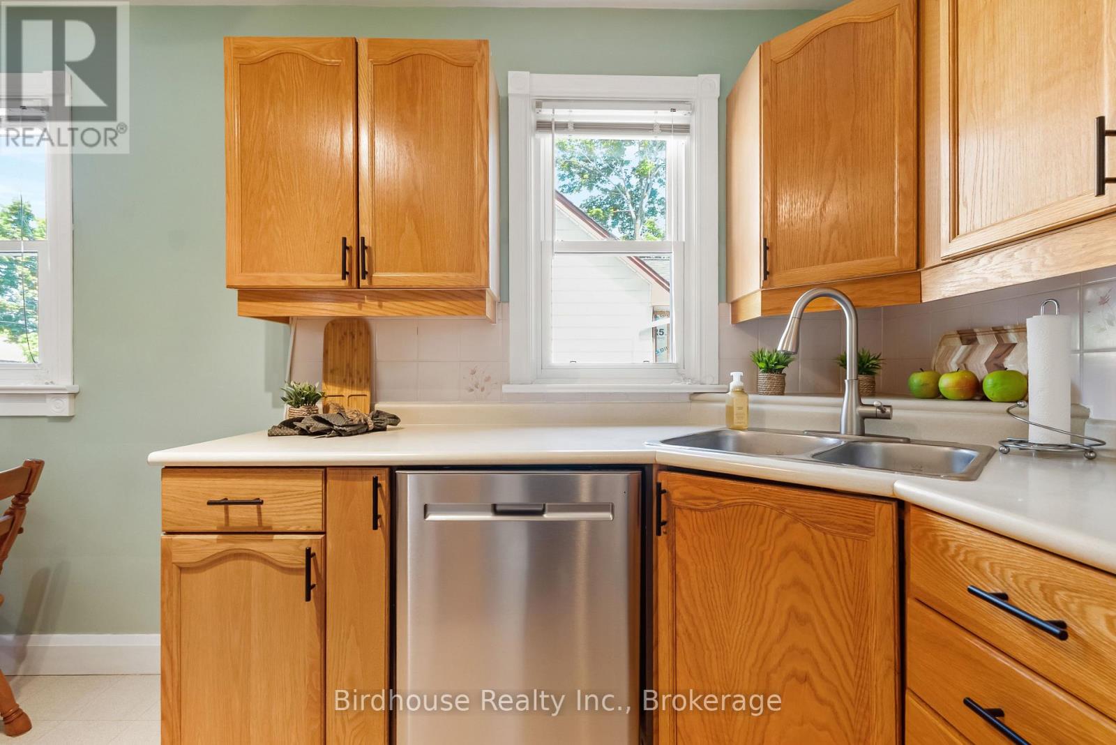 60 St David Street, Kawartha Lakes (Lindsay), Ontario  K9V 1N6 - Photo 15 - X13413194