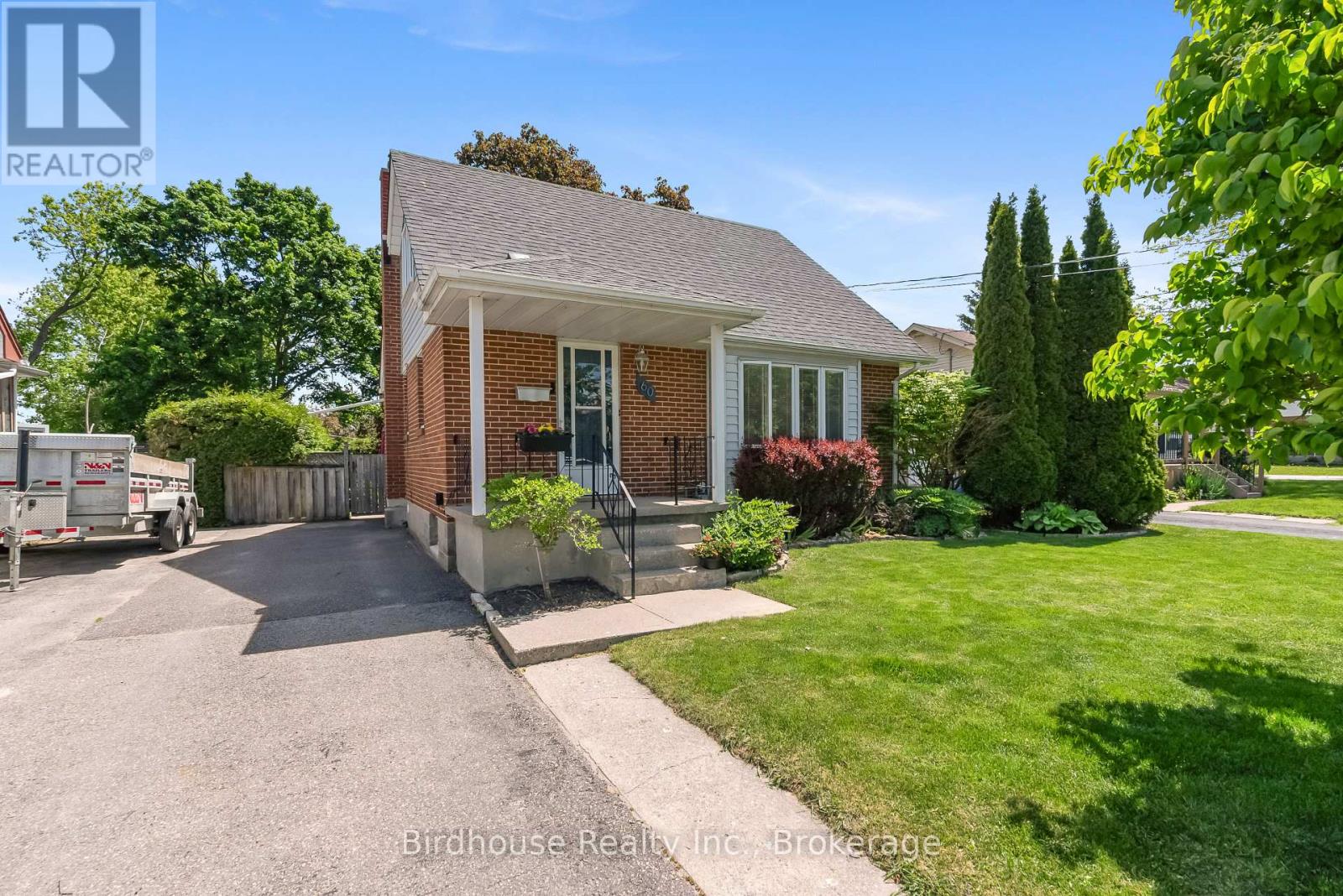 60 St David Street, Kawartha Lakes (Lindsay), Ontario  K9V 1N6 - Photo 3 - X13413194