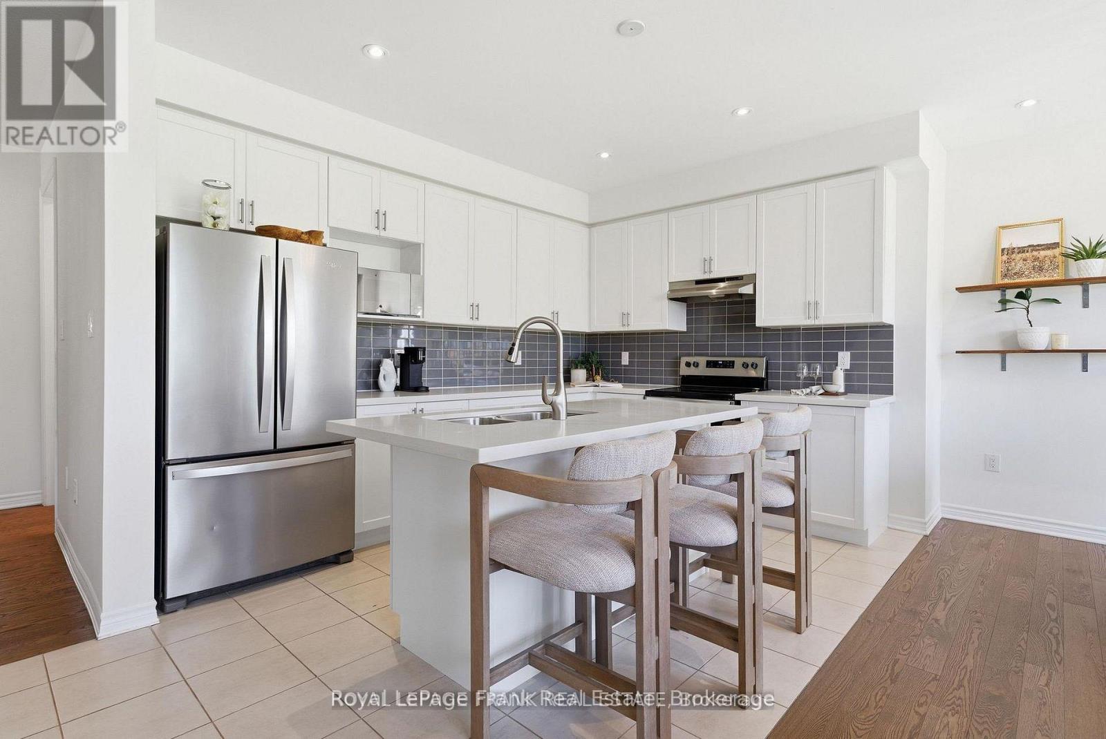 15 Highlands Boulevard, Cavan Monaghan (Millbrook Village), Ontario  L0A 1G0 - Photo 11 - X13413396