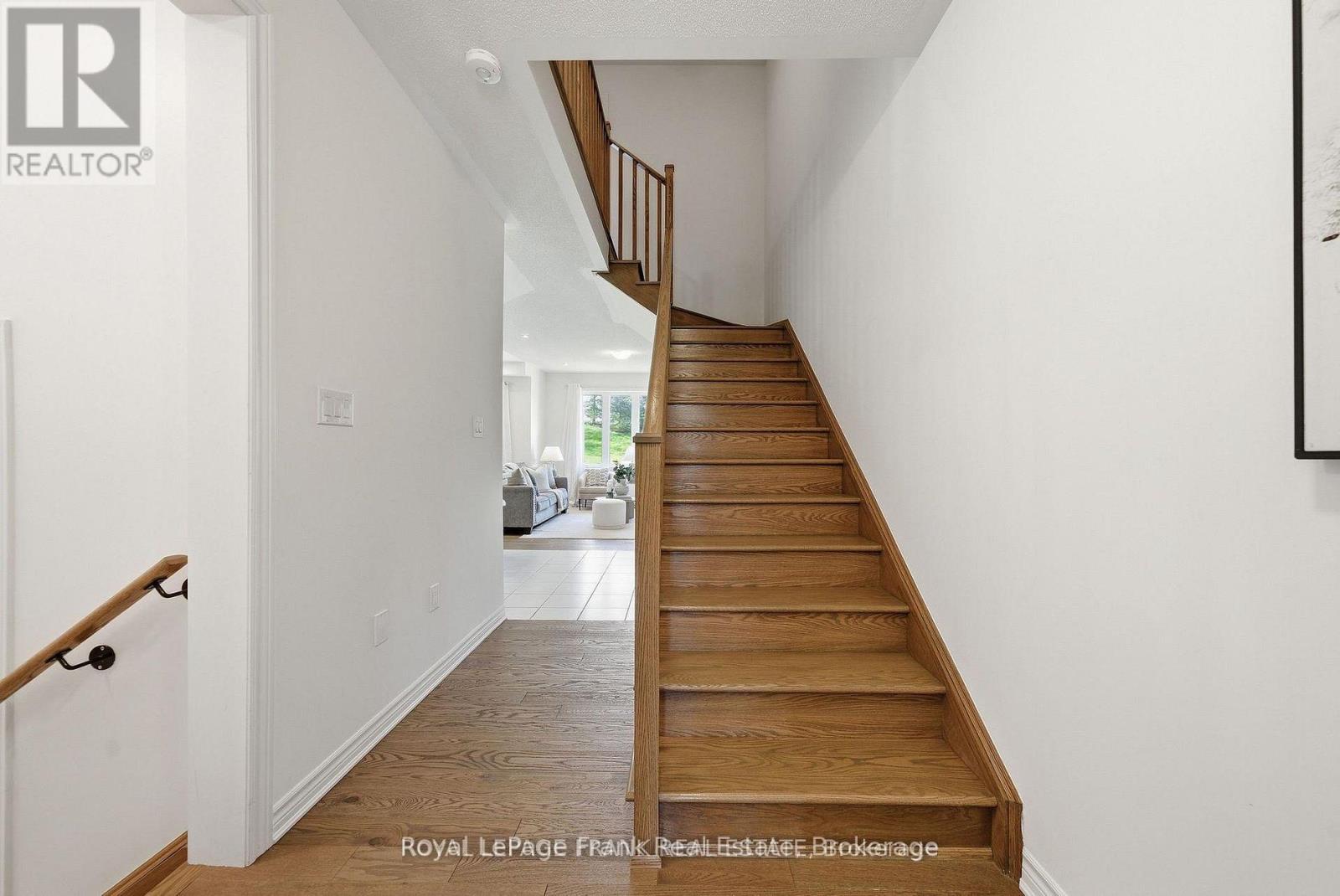 15 Highlands Boulevard, Cavan Monaghan (Millbrook Village), Ontario  L0A 1G0 - Photo 6 - X13413396