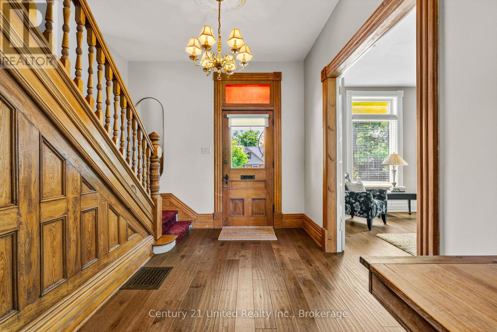 186 Aberdeen Avenue, Peterborough (Northcrest Ward 5), Ontario  K9H 4W8 - Photo 4 - X13413732