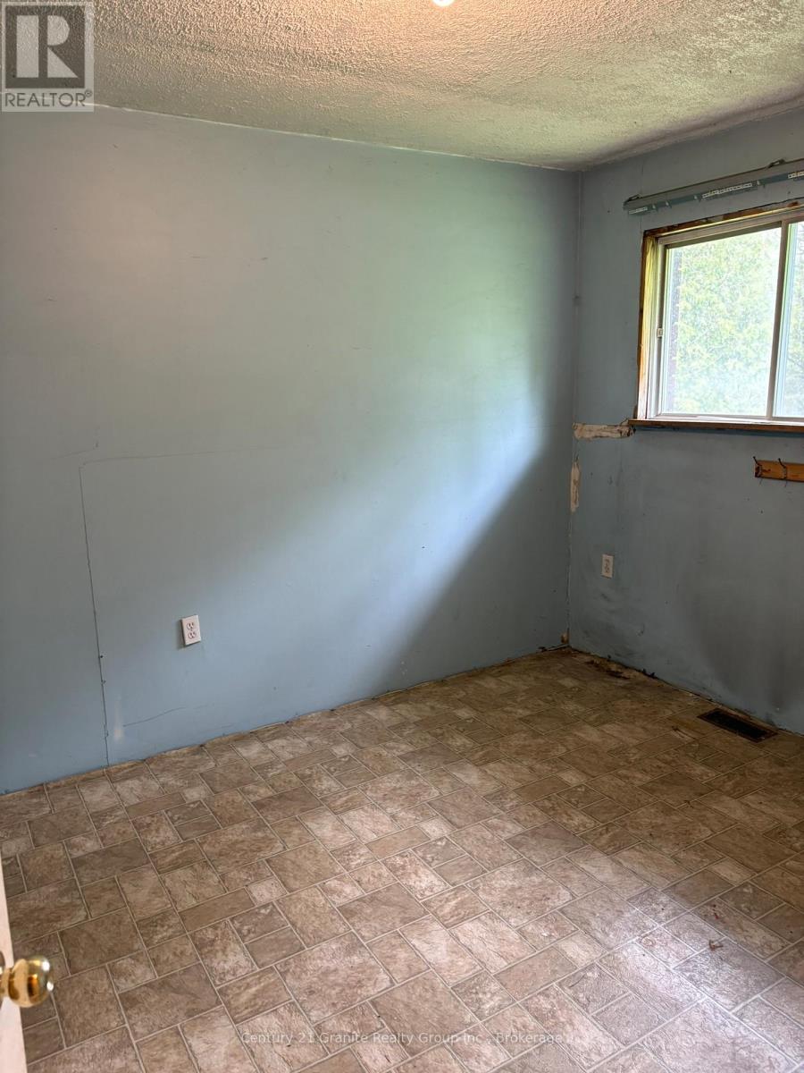 577 Lakeview Road, Bancroft (Dungannon Ward), Ontario  K0L 1C0 - Photo 17 - X13414778