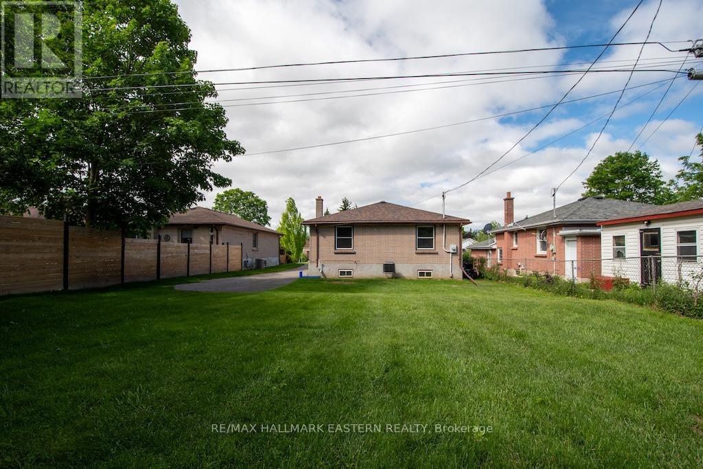 844 Philip Street, Peterborough (Northcrest Ward 5), Ontario  K9H 6E2 - Photo 2 - X13415484