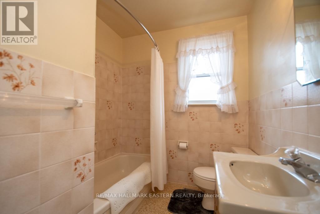 844 Philip Street, Peterborough (Northcrest Ward 5), Ontario  K9H 6E2 - Photo 21 - X13415484