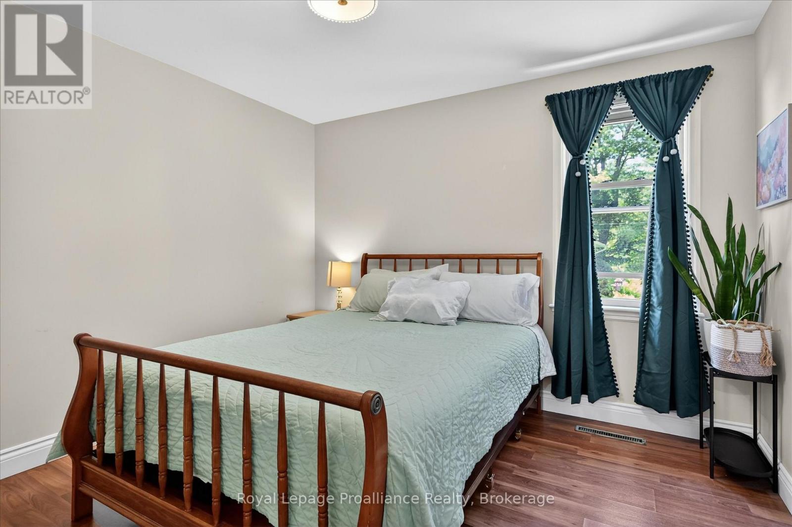 862 South Street, Douro-Dummer, Ontario  K0L 3A0 - Photo 13 - X13415578
