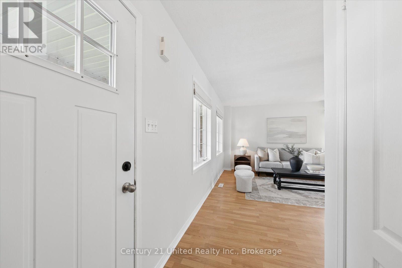 31 Mcguire Drive, Cavan Monaghan (Millbrook Village), Ontario  L0A 1G0 - Photo 10 - X13415684
