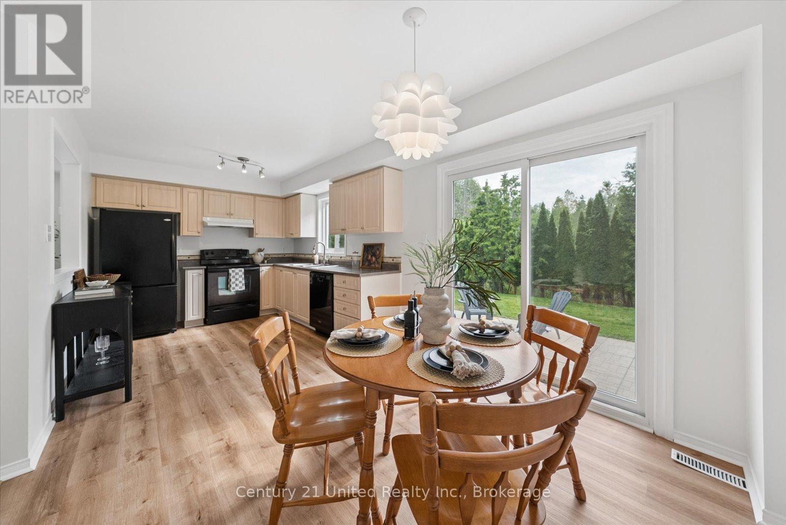 31 Mcguire Drive, Cavan Monaghan (Millbrook Village), Ontario  L0A 1G0 - Photo 20 - X13415684