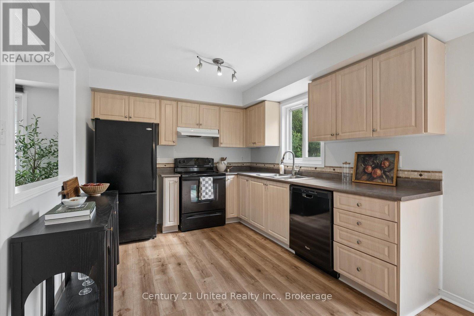 31 Mcguire Drive, Cavan Monaghan (Millbrook Village), Ontario  L0A 1G0 - Photo 22 - X13415684