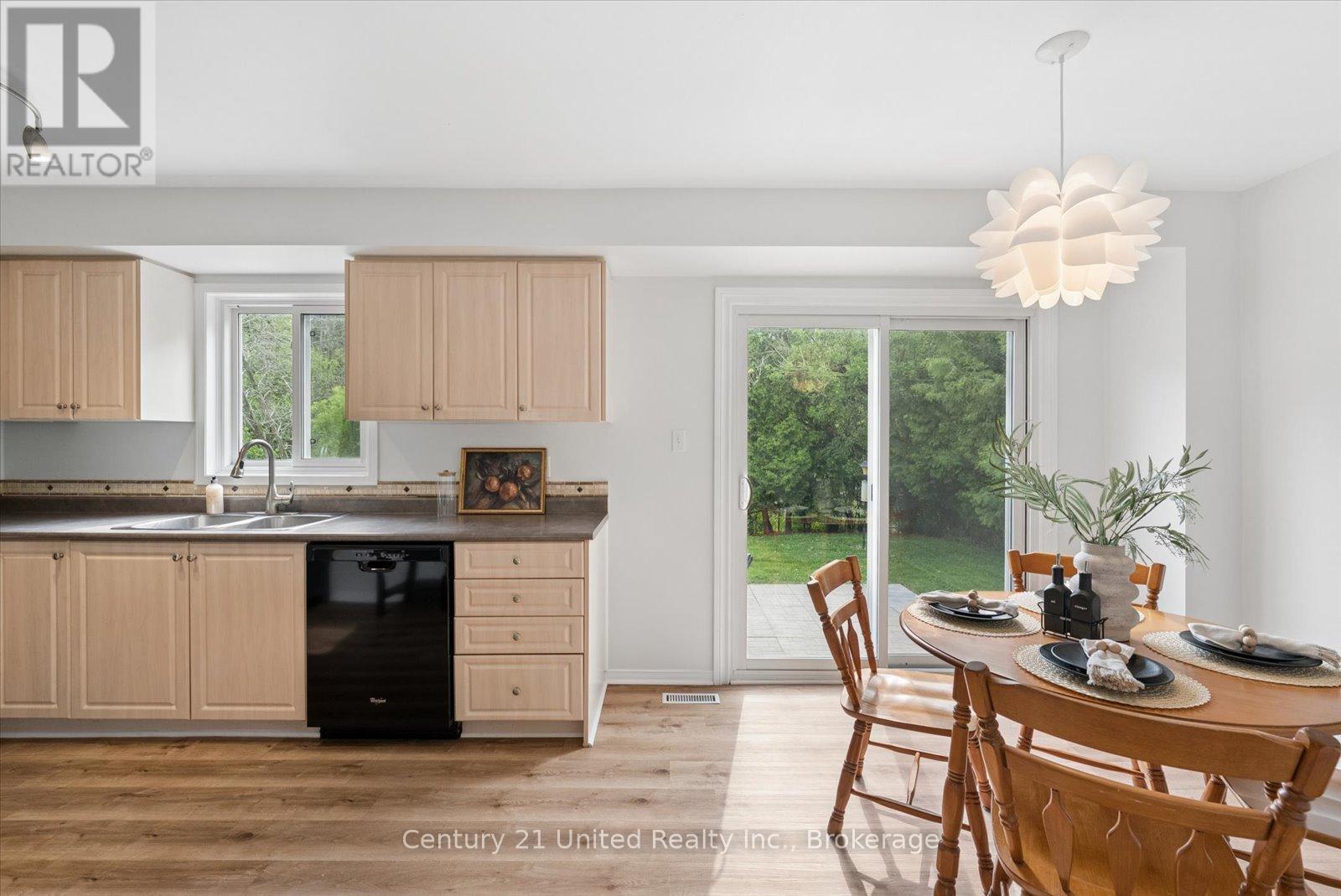 31 Mcguire Drive, Cavan Monaghan (Millbrook Village), Ontario  L0A 1G0 - Photo 24 - X13415684