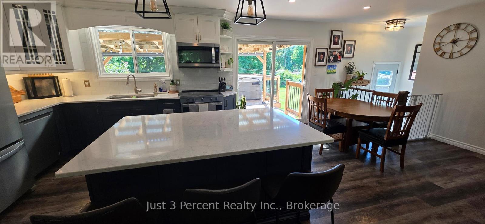 2224 Fieldview Drive, Cavan Monaghan (Cavan Twp), Ontario  L0A 1C0 - Photo 6 - X13415942
