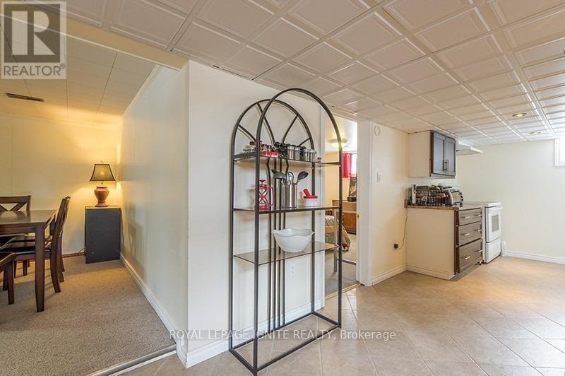 947 Southlawn Drive, Peterborough (Ashburnham Ward 4), Ontario  K9J 1E9 - Photo 19 - X13416114