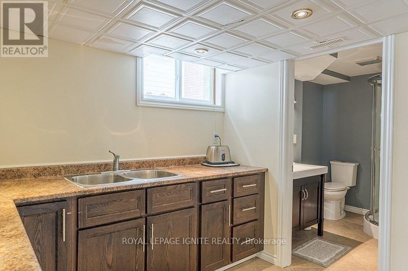 947 Southlawn Drive, Peterborough (Ashburnham Ward 4), Ontario  K9J 1E9 - Photo 20 - X13416114