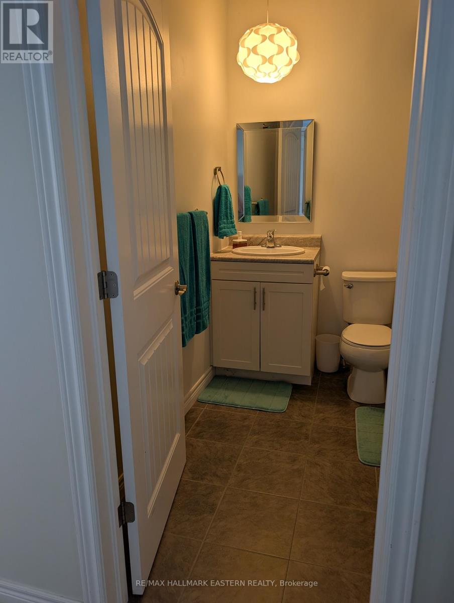 31 Paul Rexe Boulevard E, Otonabee-South Monaghan, Ontario  K9J 0G4 - Photo 10 - X13416848