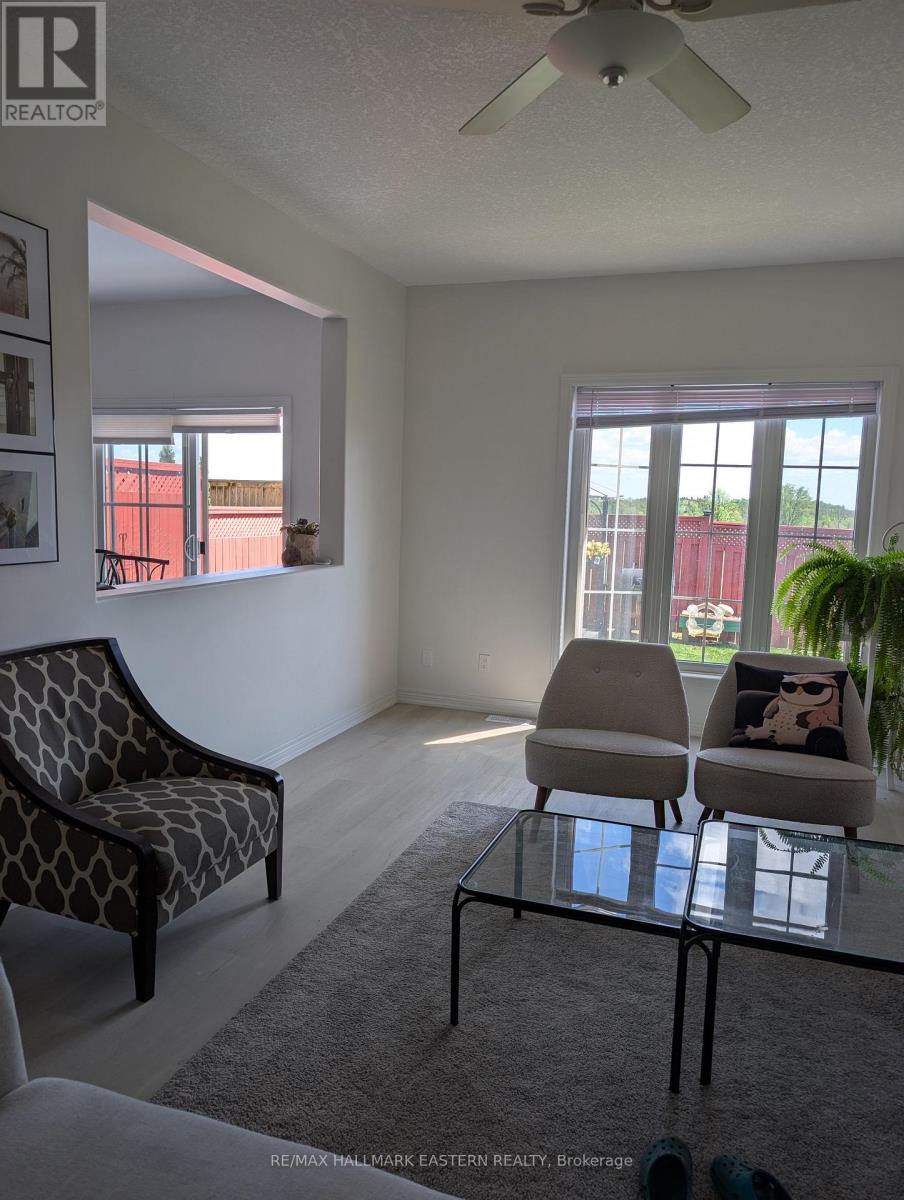 31 Paul Rexe Boulevard E, Otonabee-South Monaghan, Ontario  K9J 0G4 - Photo 16 - X13416848
