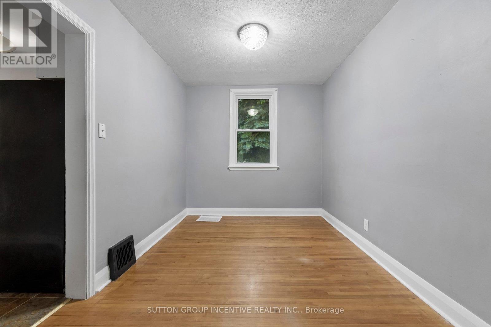 581 Arndon Avenue, Peterborough (Otonabee Ward 1), Ontario  K9J 4A9 - Photo 11 - X13416644