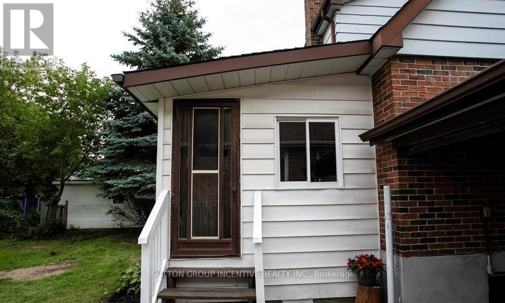 581 Arndon Avenue, Peterborough (Otonabee Ward 1), Ontario  K9J 4A9 - Photo 4 - X13416644