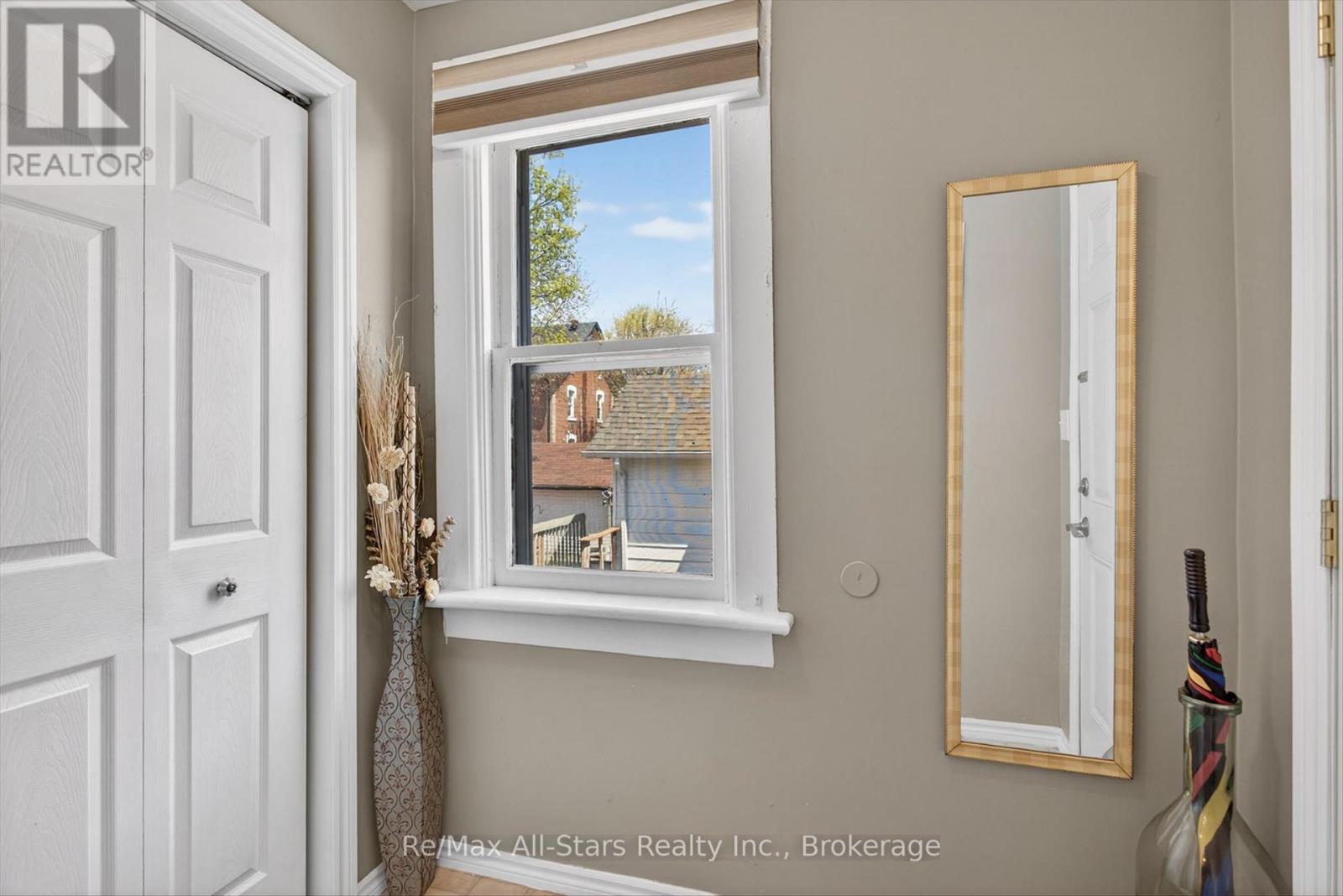 90 Glenelg Street W, Kawartha Lakes (Lindsay), Ontario  K9V 2V9 - Photo 19 - X13416974