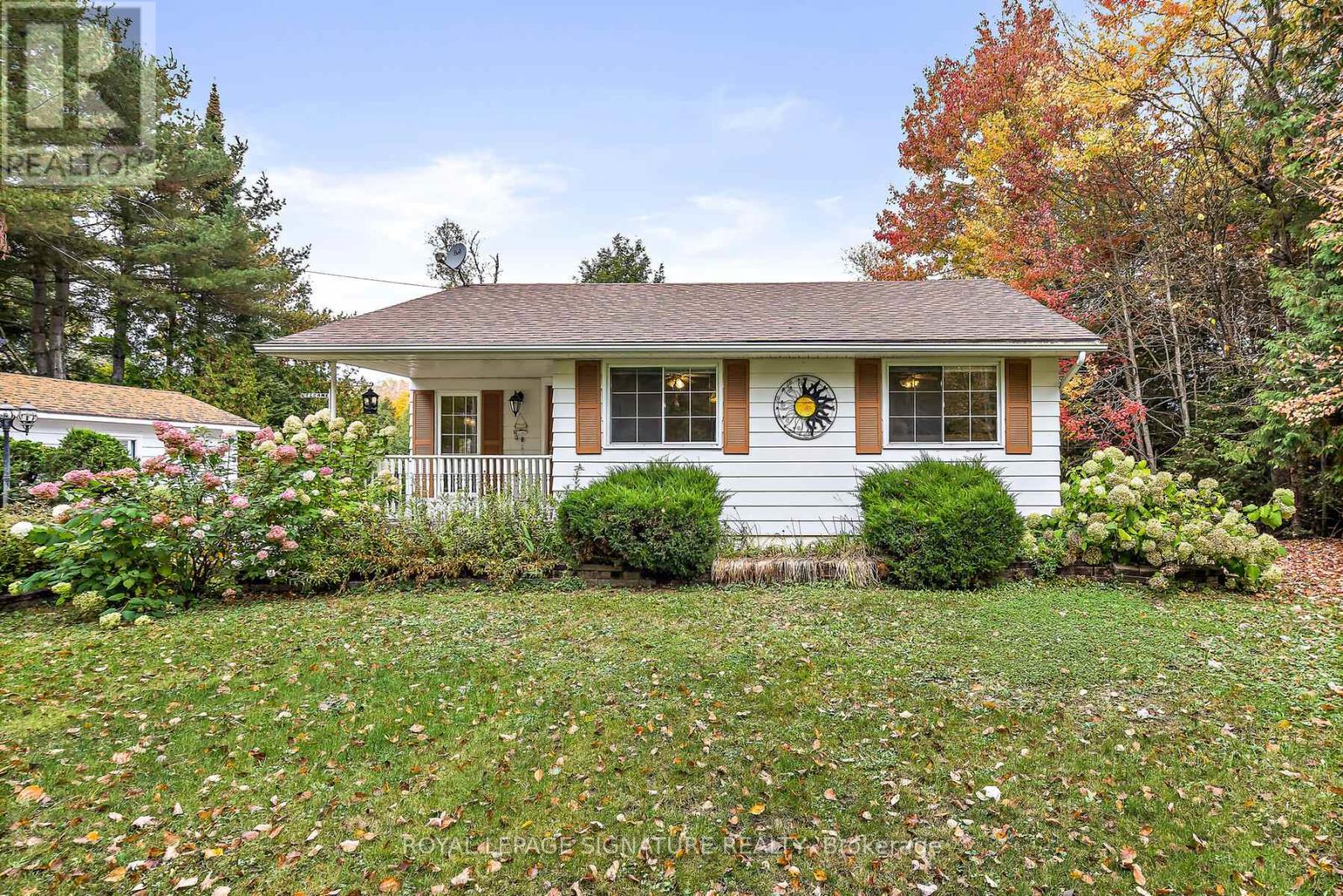 1047 Lagoon Road, Highlands East (Cardiff Ward), Ontario  K0L 1C0 - Photo 2 - X13418642