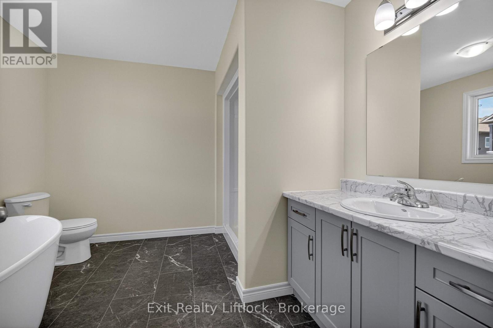 242 O'neil Street, Peterborough (Monaghan Ward 2), Ontario  K9K 0H5 - Photo 21 - X13419168