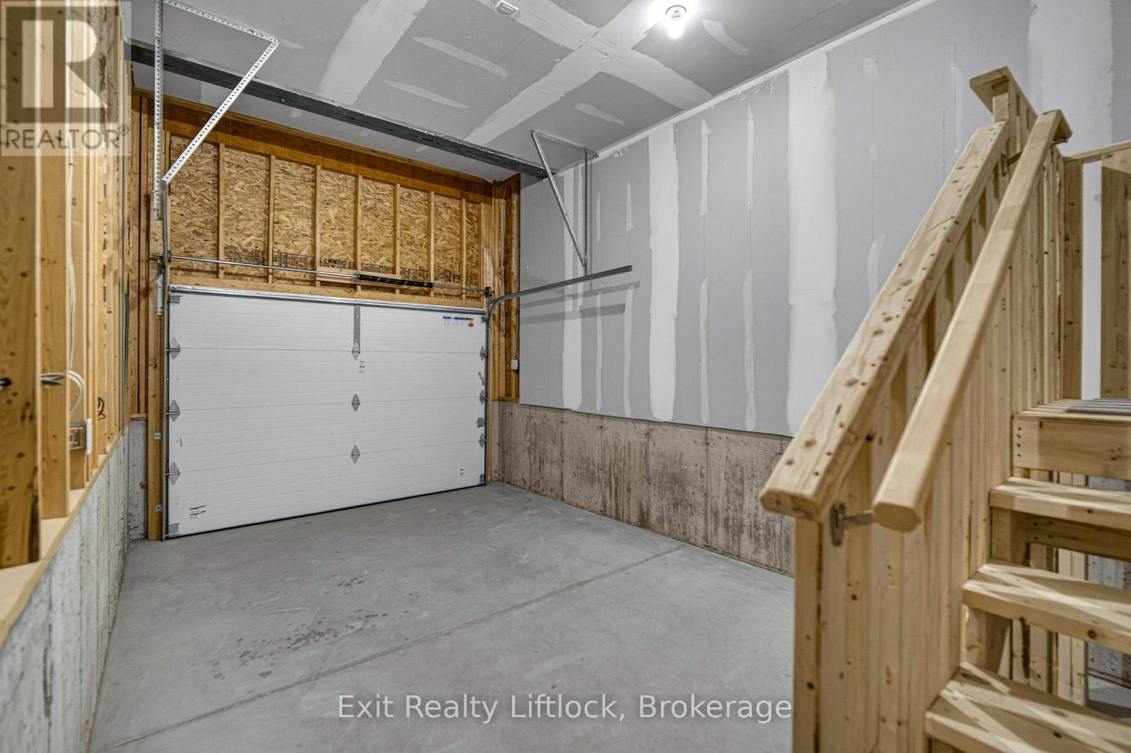 242 O'neil Street, Peterborough (Monaghan Ward 2), Ontario  K9K 0H5 - Photo 37 - X13419168